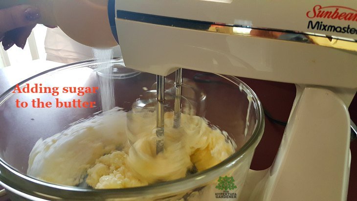 It's so easy with a stand-up mixer. My old Sunbeam Mixmaster